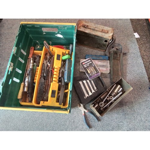 1247 - Tray of tools Inc power fix rachet spanners, Impact driver, Screw drivers, Spanners, Electrical conn... 