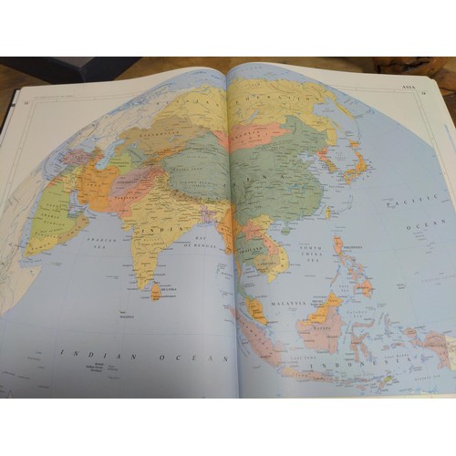 200 - Folio The Times Atlas of the World Comprehensive Edition with box,  printed in 2005