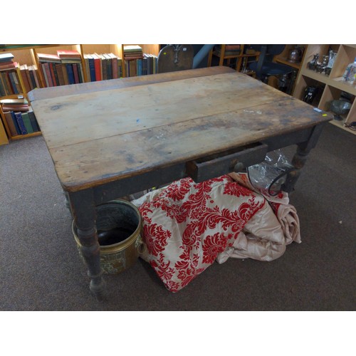 247 - Pine farmhouse kitchen table with 2 drawers & 1 drop-leaf.Full size 130 x 90 cms, ht 75 cms... 