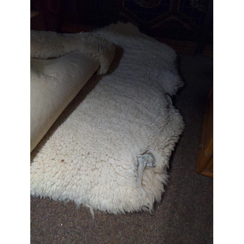 258 - 5 various sheepskins