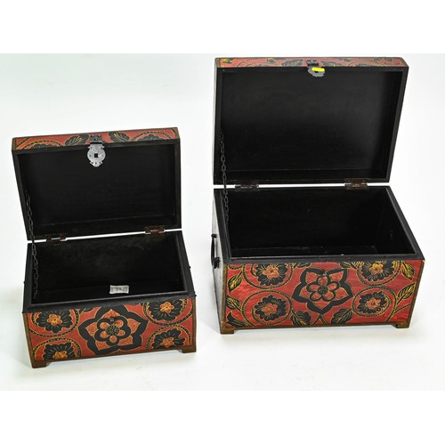 90 - Two small wooden decorative graduated chests with metal clasps, largest W40 x D28 x H25cm