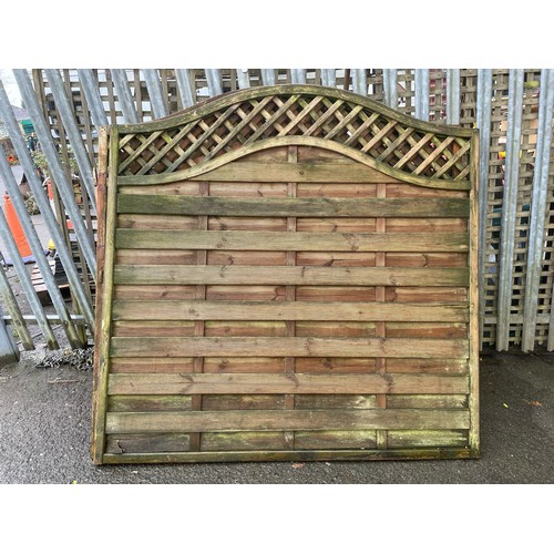 1184A - 3 x Fence panels