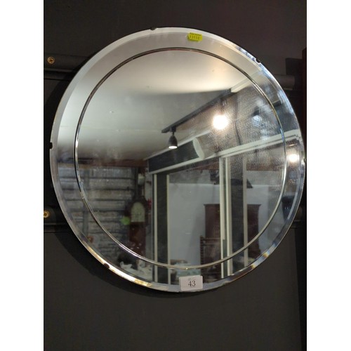 43 - Circular bevelled mirror dia.45.5cm