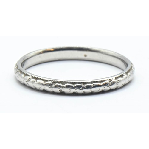 115 - Platinum band ring, stamped PLAT, size M1/2, 2.85 grams