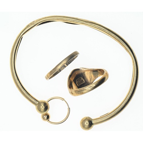 130 - 9ct gold items including scrap bangle, gross weight 14.49g