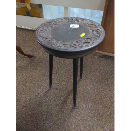 100 - Dark wood stool with carved top D26cm x H43cm