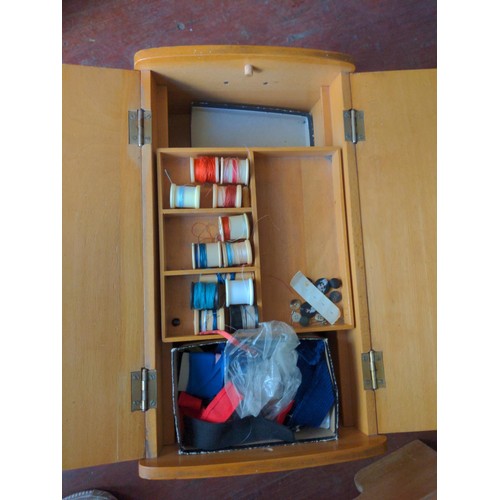 918 - Mid century style haberdashery box with some contents