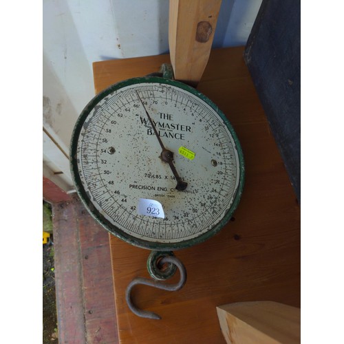 923 - The Weighmaster Balance hanging scales