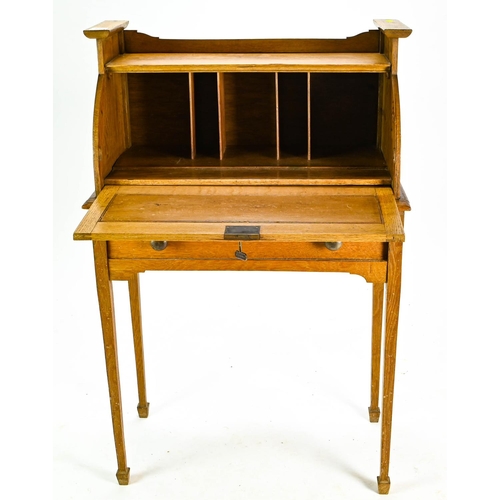 529 - Arts & Crafts style oak bureau with drawer 69cm by 36 cm by 107 cm