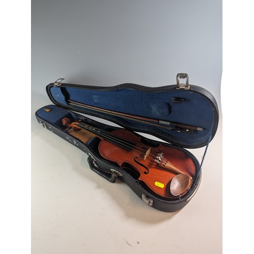 147 - Half-size Stentor violin with bow, strings and case