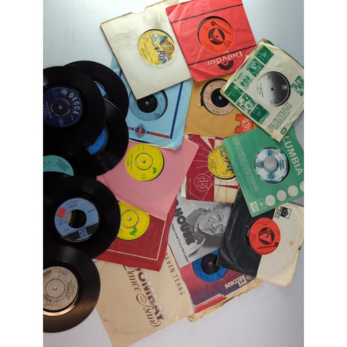 76 - 2 boxes full of 45s inc. Billy Joel, approx 300 in total