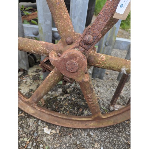 41 - Cast iron wheel dia. 60cm