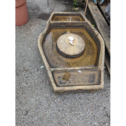 83 - Concrete bird bath/water feature L80cm