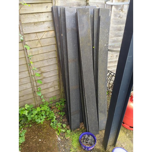 111 - Composite decking boards, various lengths W15cm