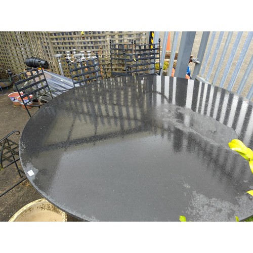 168 - Impressive granite topped circular garden table with metal base. D176cm H80cm