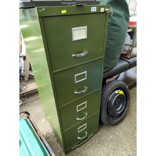 174 - Metal four drawer filing cabinet with key W46 x D63 x H132cm