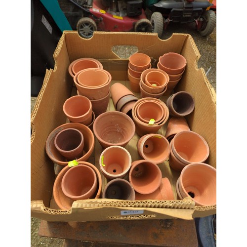 235 - Collection of small terracotta seedling pots