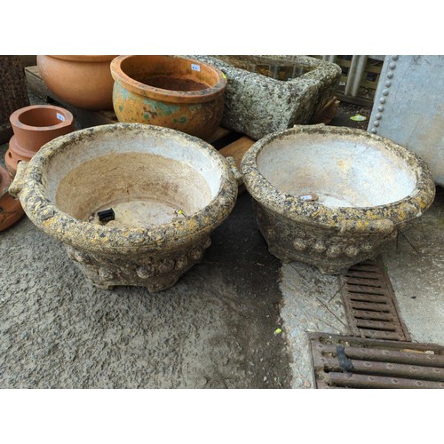 9 - Pair of circular concrete planters dia.56 x ht.28cm