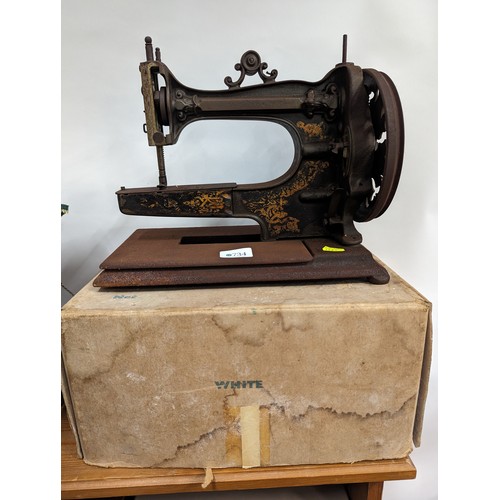 734 - vintage manual sewing machine 