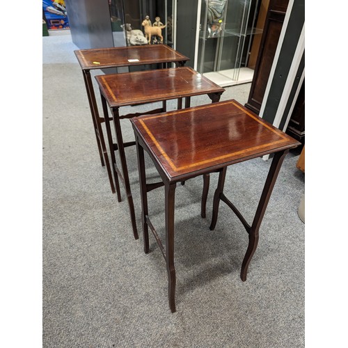 710 - Nest of three tables. W42cm x D27cm x H62cm