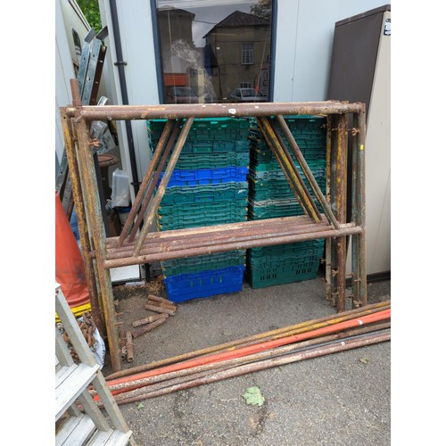 54A - Six pieces of scaffold frame 157 x 139cm together with cross supports