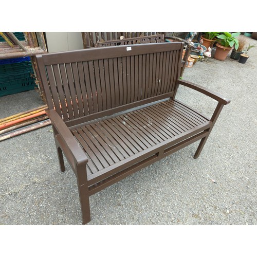 54 - Painted teak garden bench L116cm