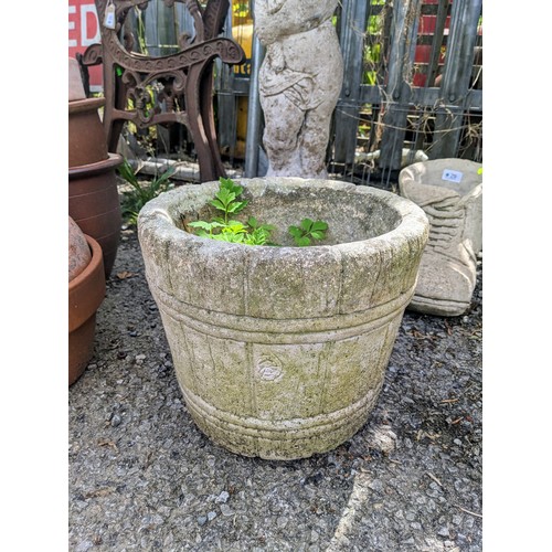 32A - Small barrel shaped concrete planter dia.30 x ht.25cm