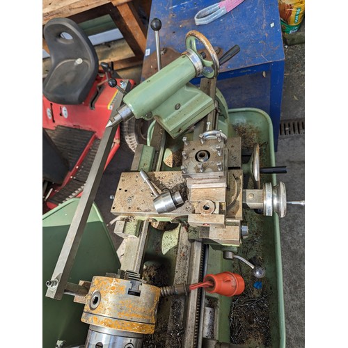 207 - Colchester chipmaster industrial metal working lathe with accessories Colchester Chipmaster. Has rep... 