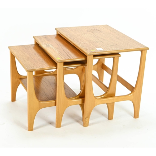 18 - Nest of 3 tables. Largest w56cm d40cm h48cm