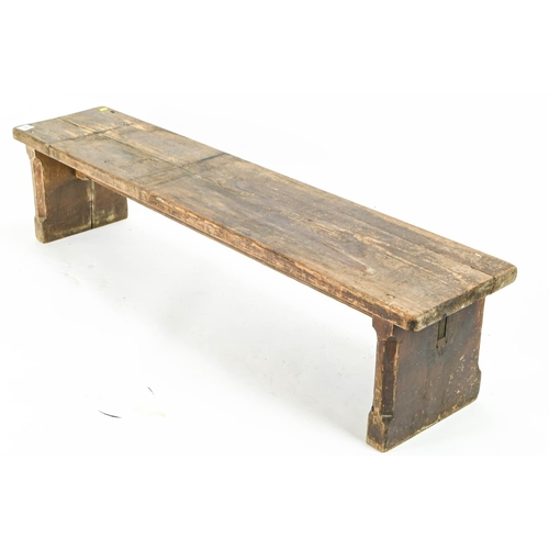 32 - Low pine bench 141cm by 29cm by 31cm