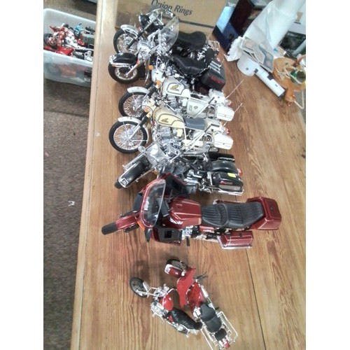 574 - Large collection of large model motorcycles inc Honda, yamaha, education etc.. AF