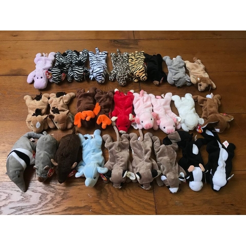 590 - Bag of 26 x Beanie Babies. Please see photos for full list