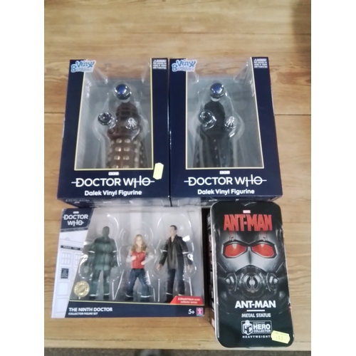 592 - 2 x Doctor Who Dalek vinyl Figures gold and black, The ninth doctor collector figure set all boxed +... 