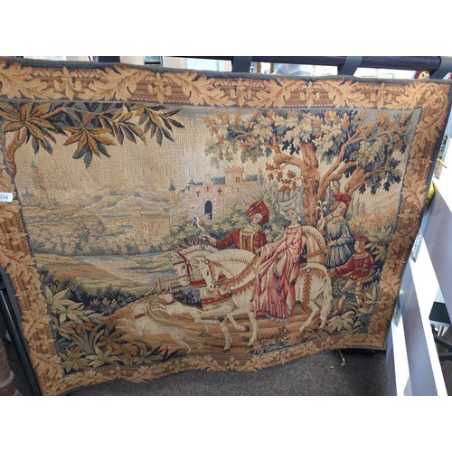 554 - Tapestry on wooden hanger 'The Royal Hunt' by Marc Waymel for Franklin Mint, 120 x 94cm