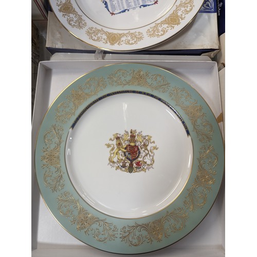 541 - Quantity of boxed commemorative china inc. Aynsley,wade