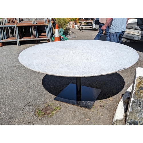 80 - Impressive marble topped garden pedestal table. D160cm H73cm