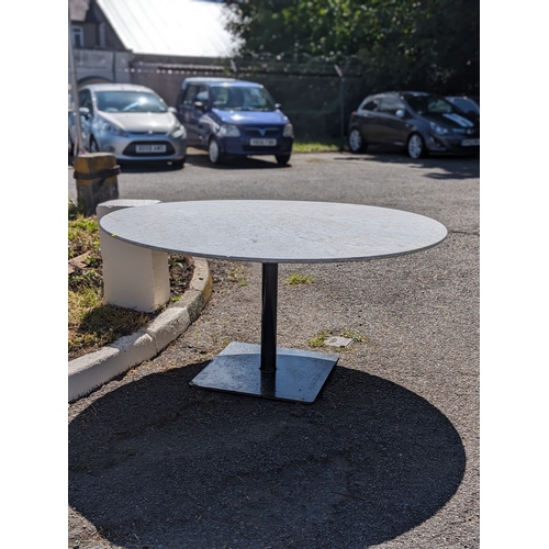 80 - Impressive marble topped garden pedestal table. D160cm H73cm