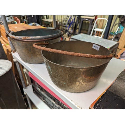 158 - 3 x brass pans with handles largest D31cm 