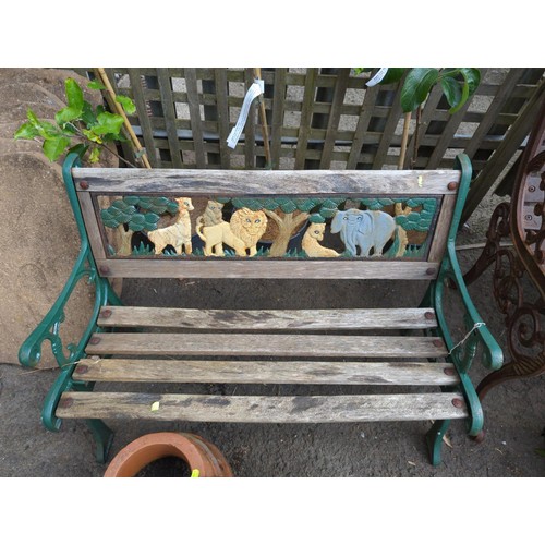 16 - Small child's garden bench with cast iron ends and safari animal back L78cm 