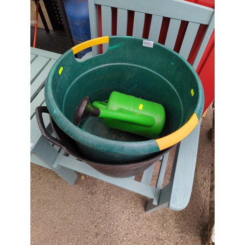 185 - Large trug, handled bucket & watering can