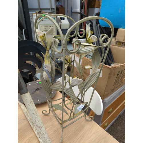 200 - Metal floral wirework umbrella stand. H56cm 