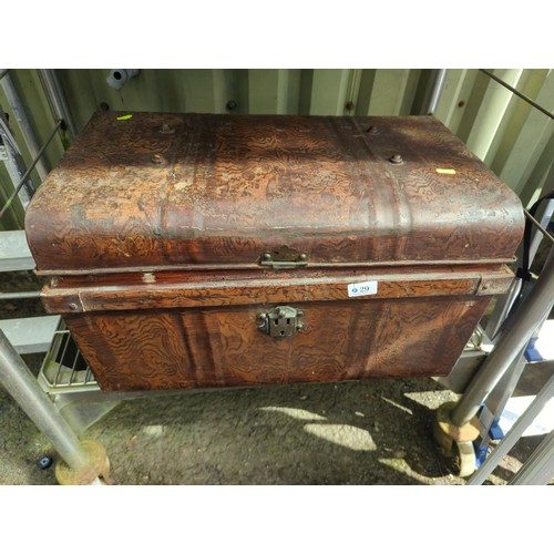 29 - Metal trunk with painted wood effect L59 x D39 x H36