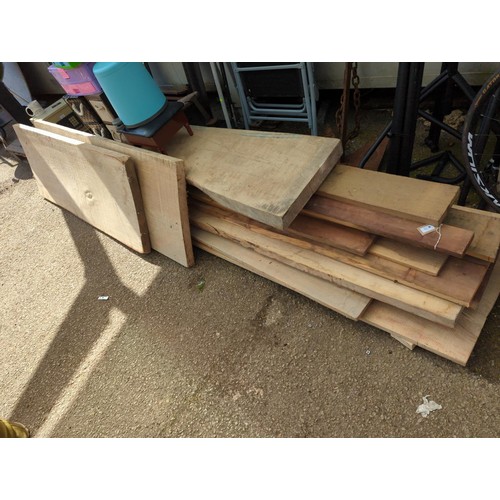 72 - Quantity of large pieces of woodworking timber inc. hardwoods