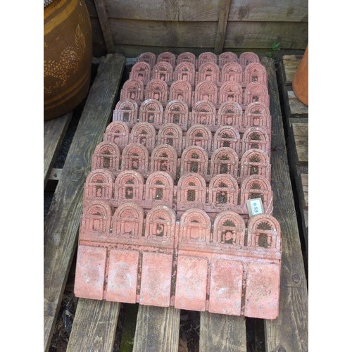 89 - 8 x Red concrete lawn edging tiles each L36cm H22cm