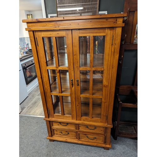 846 - Settler SD07  display cabinet with 4 lower drawers, retailed by Fairway Furniture, 95cm by 43cm... 