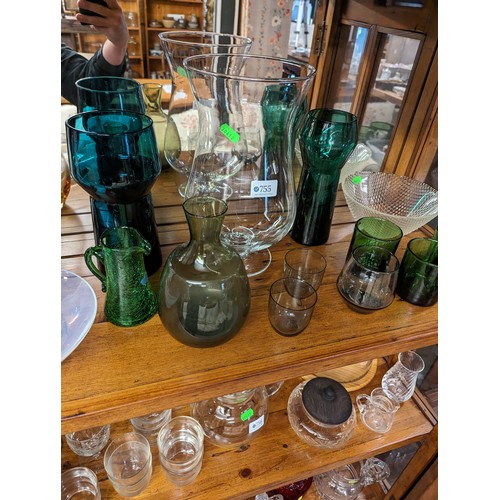 755 - Shelf of glassware inc vases, glasses, bowl etc. 