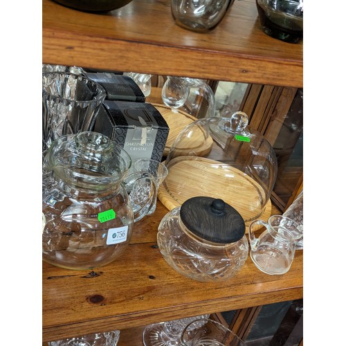 756 - Shelf of glassware inc jugs, glasses, cheese dish, Dartington etc 