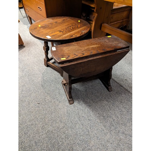 821 - Oak round topped table on square base, plus a small drop leaf occasional table, each table diameter ... 