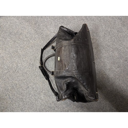 765 - Leather cargo holdall L60cm