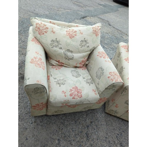 811 - Collins & Hayes 3 piece suite, armchairs w92 x d 95 x ht 75.5, sofa w 205 x d95.5 x ht 75cms